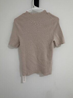 NWT Arach & Cloz Beige Short Sleeve Wool Blend Top S